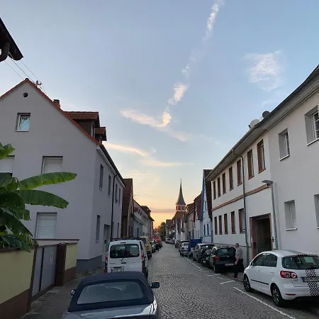 Einzigartiges Apartment In Toller Altstadt By Rabe - Free Netflix & Coffee-Bar Karlsruhe Exterior photo